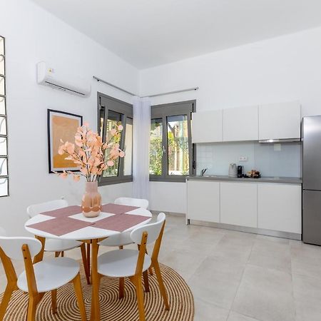 Angelana Luxury Apartments Rhodes City Екстер'єр фото